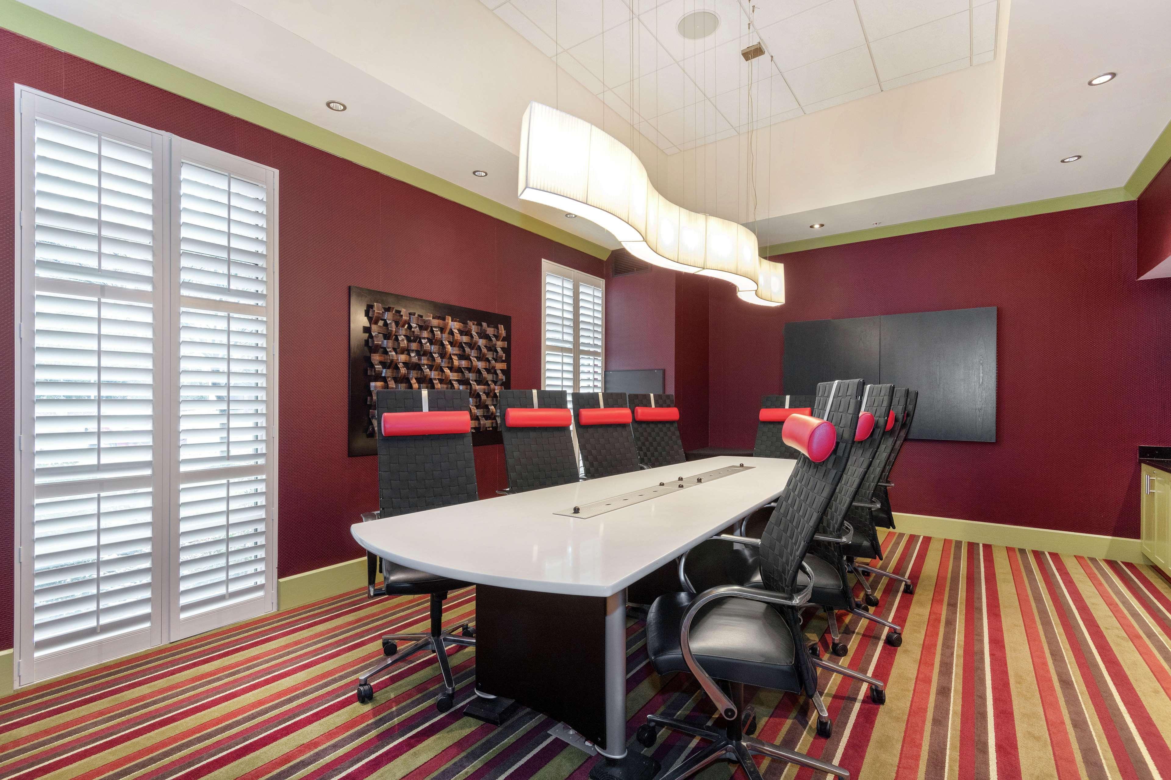 Hampton Inn & Suites Crabtree Raleigh Exteriör bild