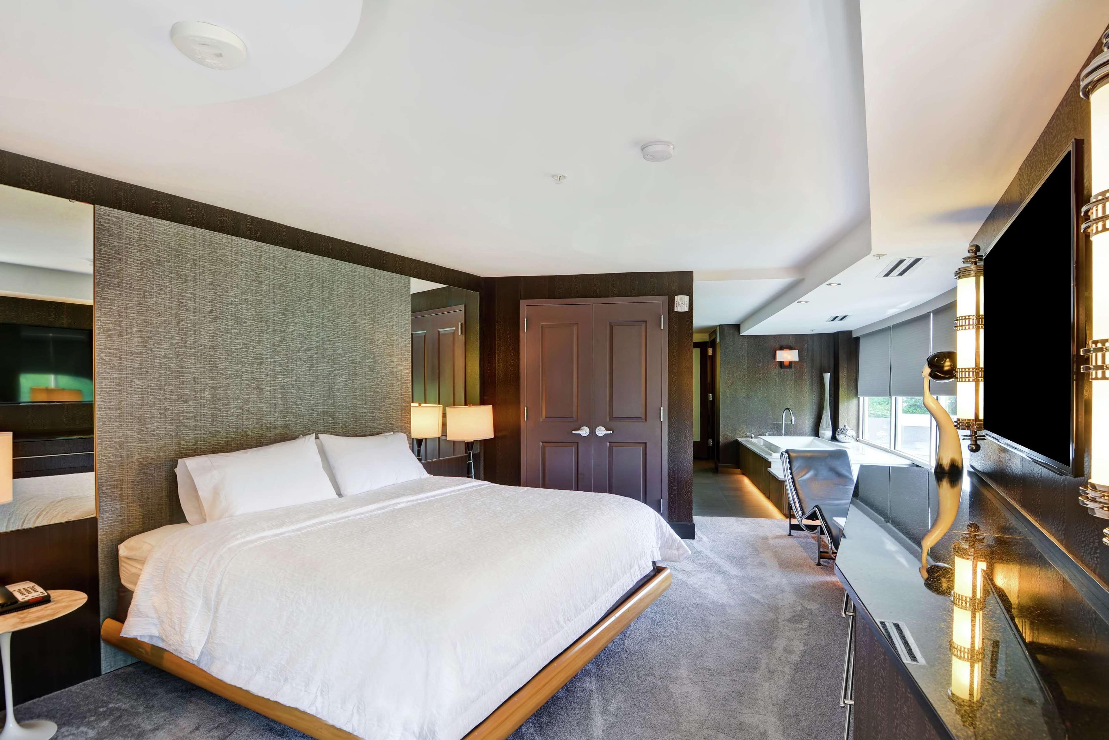 Hampton Inn & Suites Crabtree Raleigh Exteriör bild